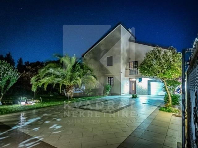 Prodaja, Kuća, Podgorica, Masline, 280m2