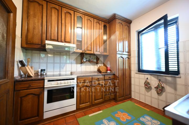 Prodaja, Kuća, Podgorica, Masline, 280m2