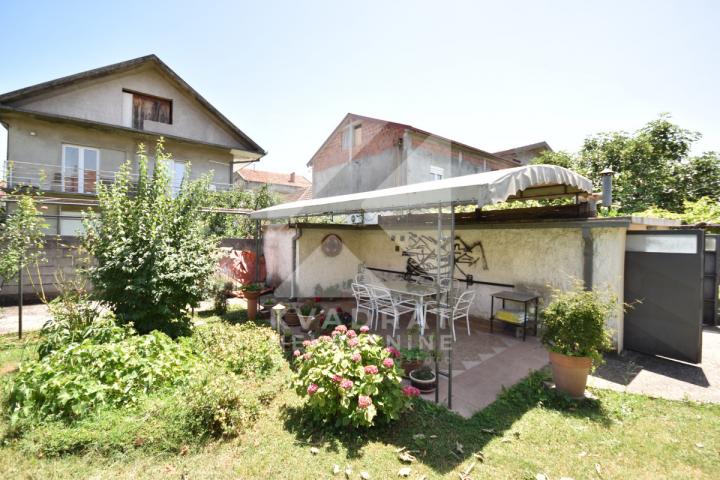 Prodaja, Kuća, Podgorica, Murtovina, 320m2