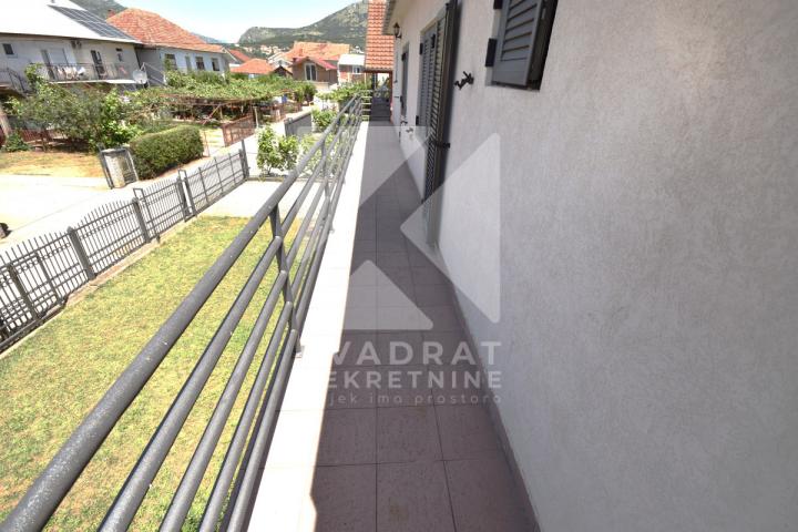Prodaja, Kuća, Podgorica, Murtovina, 320m2