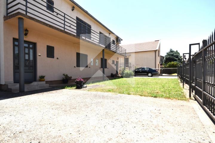 Prodaja, Kuća, Podgorica, Murtovina, 320m2