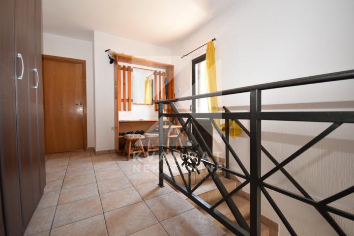 Prodaja, Kuća, Podgorica, Murtovina, 320m2