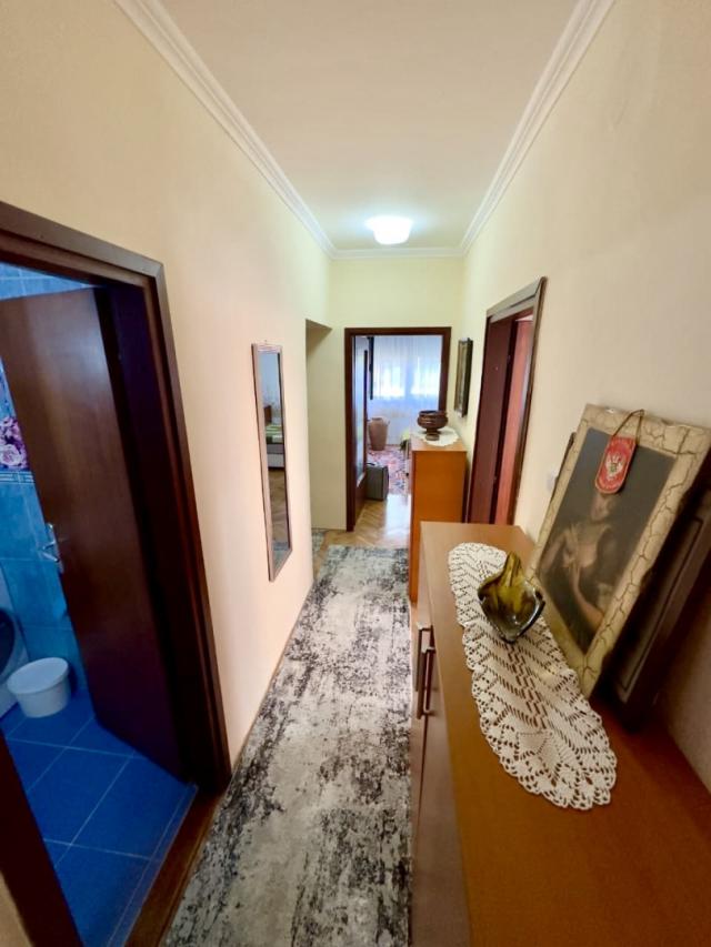 Prodaja, Stan, 80m2 , Seljanovo