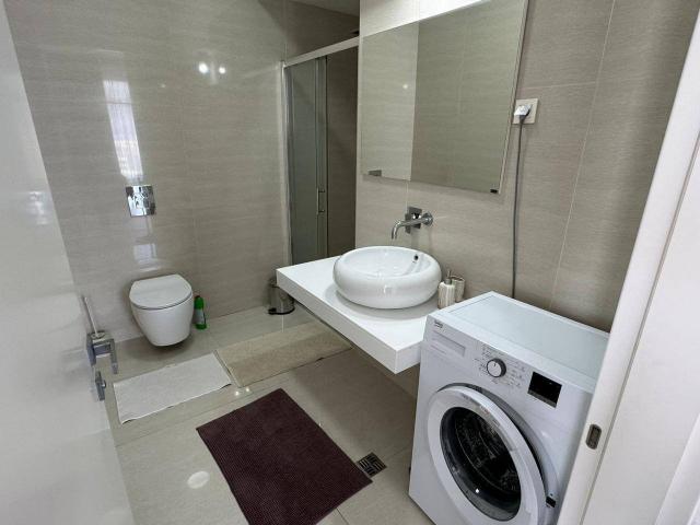 Izdavanje, Stan, 75m2 , BECICI