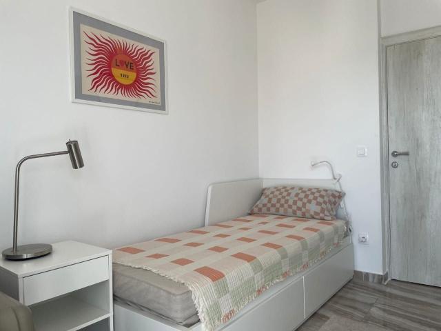 Izdavanje, Stan, 123m2 , Tivat