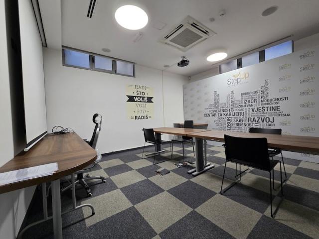 Poslovni prostor, 370m2, Blok 9, Podgorica