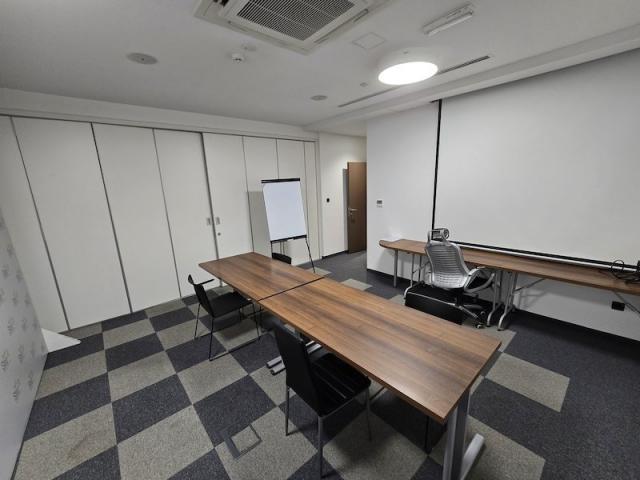 Poslovni prostor, 370m2, Blok 9, Podgorica
