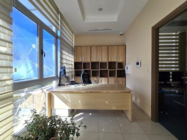 Poslovni prostor, 370m2, Blok 9, Podgorica
