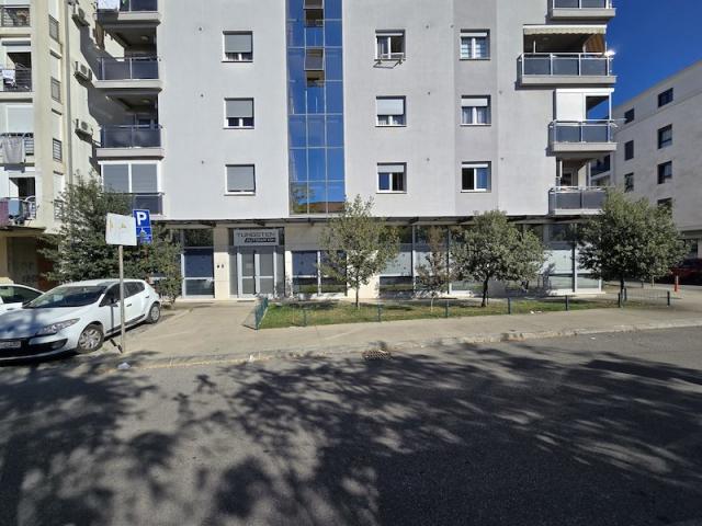 Poslovni prostor, 370m2, Blok 9, Podgorica