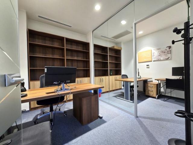 Poslovni prostor, 370m2, Blok 9, Podgorica