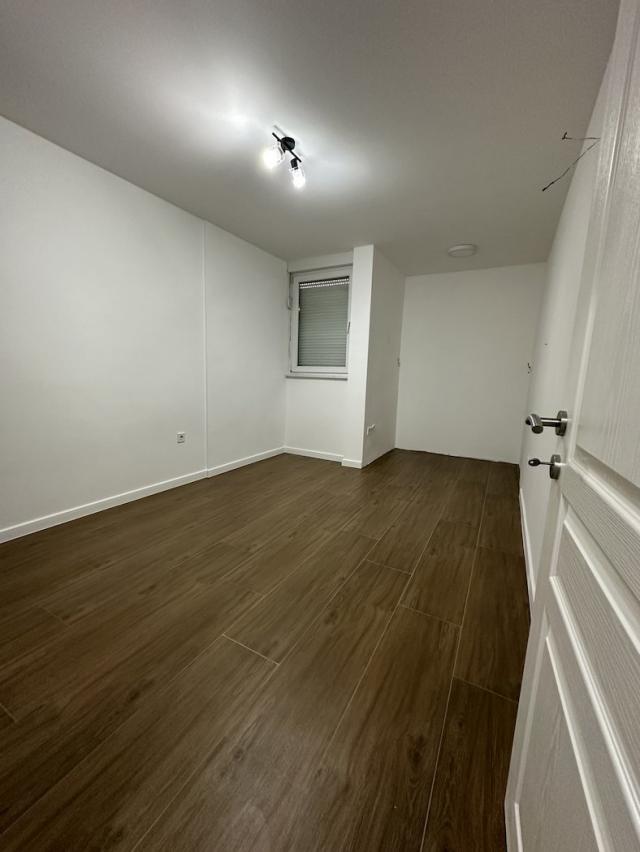 Trosoban namješten stan, 74m2, Pobrežje, Podgorica