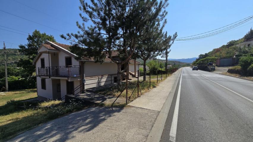 Kuća, 236m2, Velje brdo, Danilovgrad
