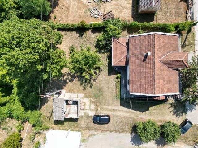 Kuća, 236m2, Velje brdo, Danilovgrad