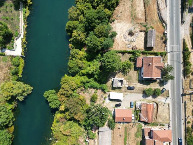 Kuća, 236m2, Velje brdo, Danilovgrad