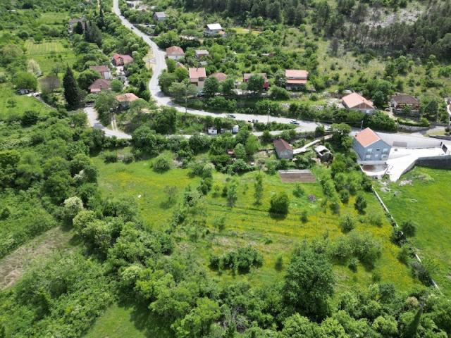 Plac, 878m2, Doljani, Podgorica