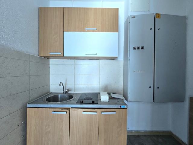 Poslovni prostor, 450m2, Preko Morače, Podgorica