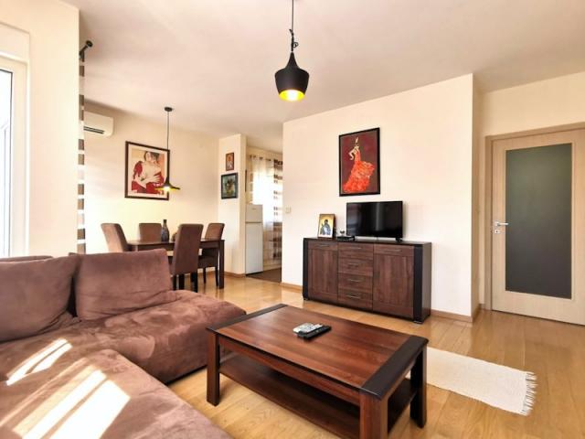 Jednosoban namješten stan, 54m2, City kvart, Podgorica