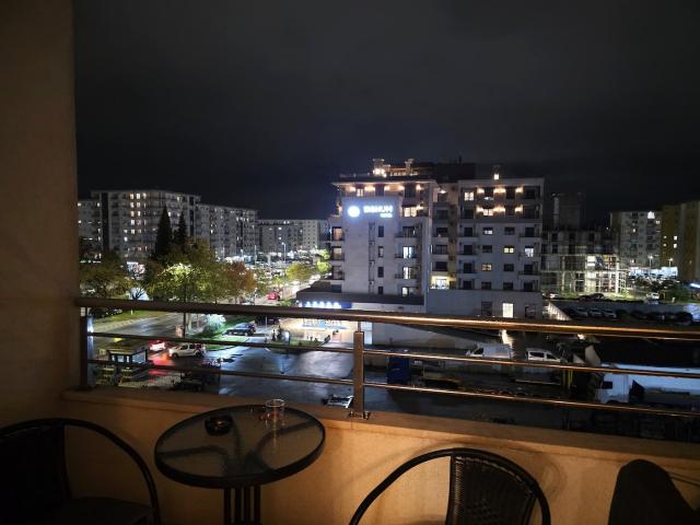 Dvosoban namješten stan, 69m2, Pobrežje, Podgorica