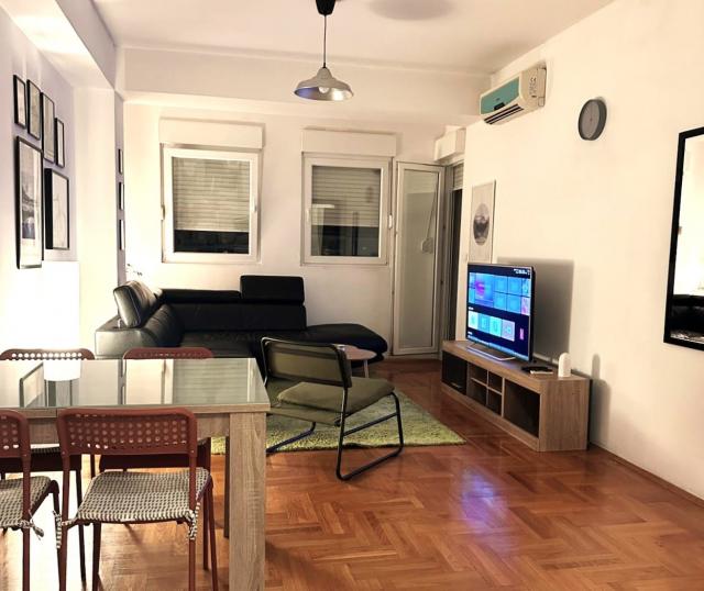 Jednosoban namješten stan, 52m2, City kvart, Podgorica