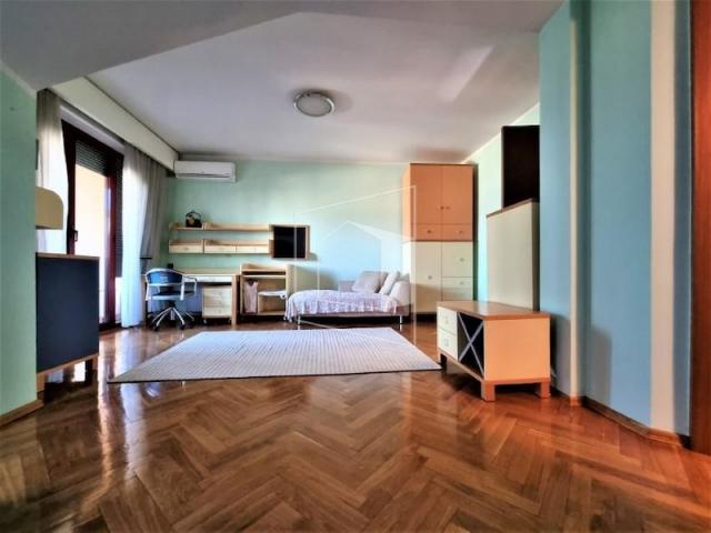 Četvorosoban namješten dupleks, 280m2, Preko Morače, Podgorica