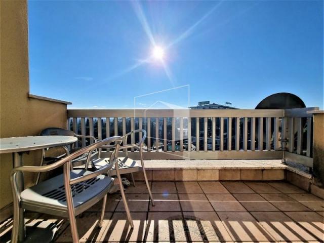 Četvorosoban namješten dupleks, 280m2, Preko Morače, Podgorica