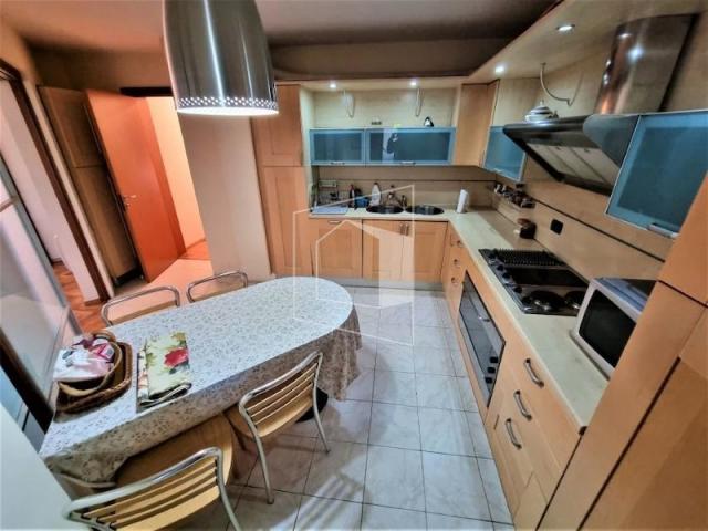 Četvorosoban namješten dupleks, 280m2, Preko Morače, Podgorica