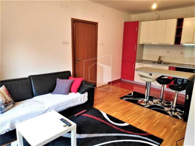 Jednosoban namješten stan, 44m2, 1. Maj, Podgorica