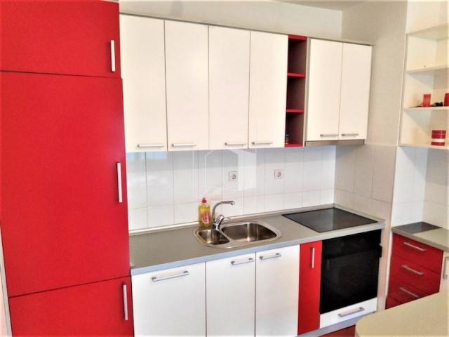 Jednosoban namješten stan, 44m2, 1. Maj, Podgorica