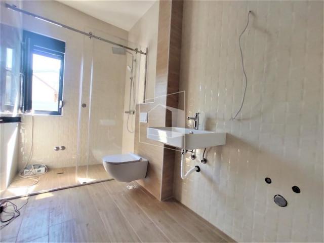 Kuća, 150m2, Dalmatinska ulica, Podgorica
