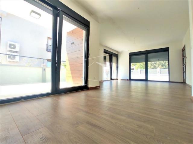 Kuća, 150m2, Dalmatinska ulica, Podgorica