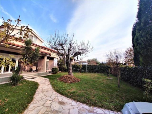 Kuća, 180m2, Mareza, Podgorica