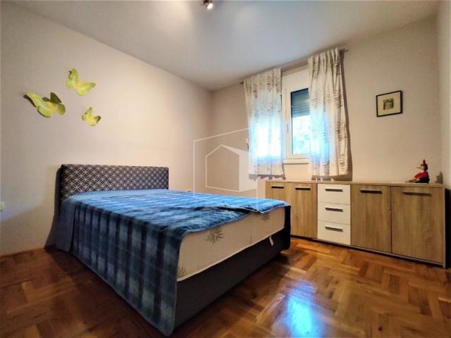 Kuća, 180m2, Mareza, Podgorica