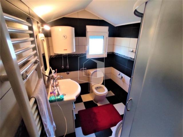 Kuća, 180m2, Mareza, Podgorica
