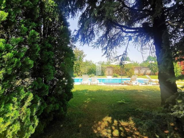 Kuća, 200m2, Donja Gorica, Podgorica