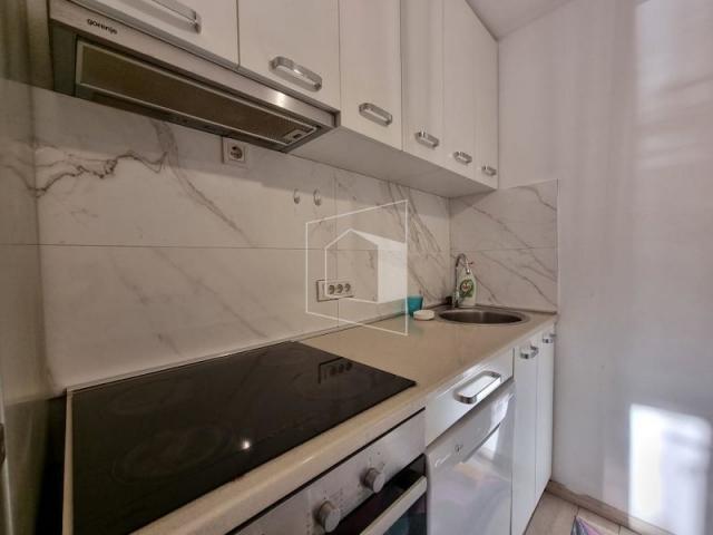 Trosoban lijepo namješten stan, 105m2, Blok 5, Podgorica