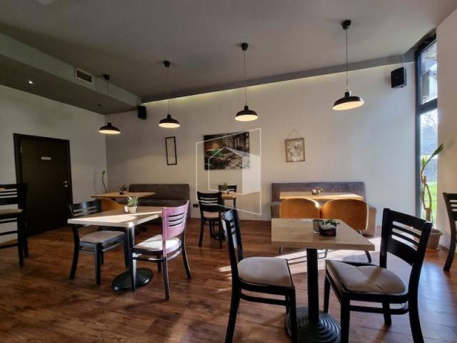 Poslovni prostor, 351m2, Blok 5, Podgorica