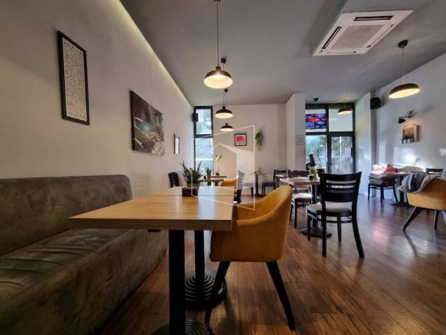 Poslovni prostor, 351m2, Blok 5, Podgorica