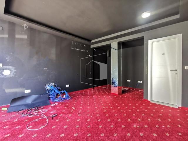 Poslovni prostor, 90m2, Lepa Kata, Podgorica