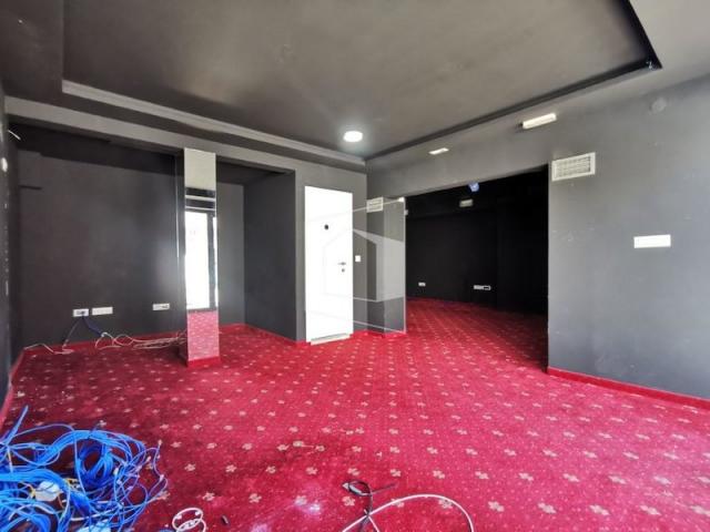 Poslovni prostor, 90m2, Lepa Kata, Podgorica