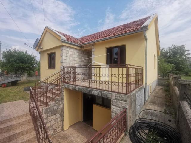 Kuća, 71m2, Tološi, Podgorica