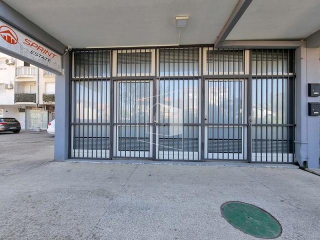 Poslovni prostor, 35m2, Stari aerodrom, Podgorica