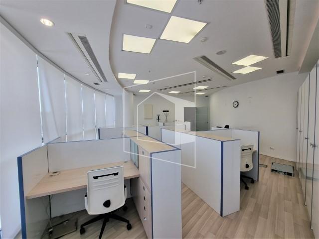 Poslovni prostor, 193m2, Capital Plaza, Podgorica