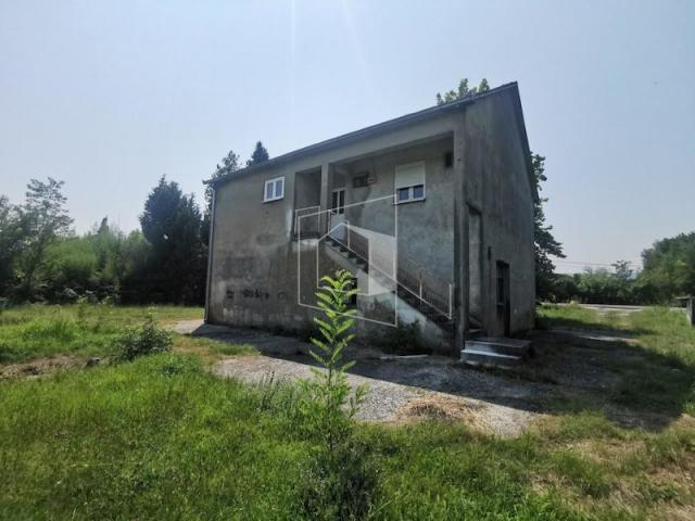Kuća, 208m2, Kosić, Danilovgrad
