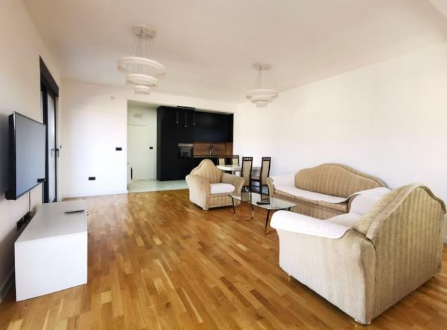 Dvosoban namješten stan, 120m2, Dalmatinska ulica, Podgorica