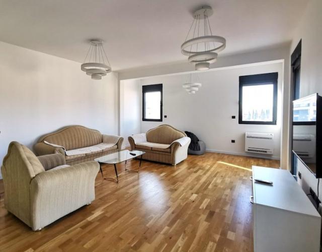 Dvosoban namješten stan, 120m2, Dalmatinska ulica, Podgorica