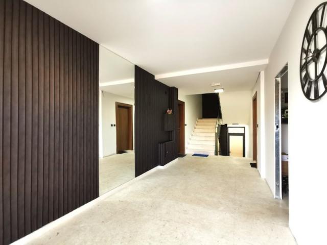 Dvosoban namješten stan, 120m2, Dalmatinska ulica, Podgorica