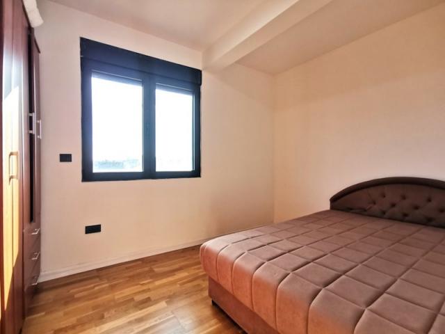 Dvosoban namješten stan, 120m2, Dalmatinska ulica, Podgorica