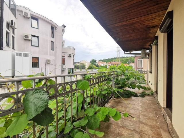 Namještena kuća, 160m2, Masline, Podgorica