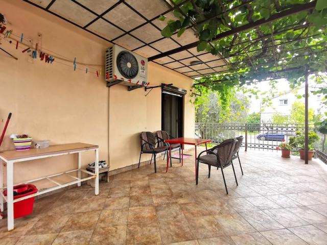 Namještena kuća, 160m2, Masline, Podgorica