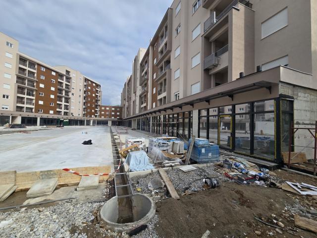 Poslovni prostor, 306-m2, Stari aerodrom, Podgorica